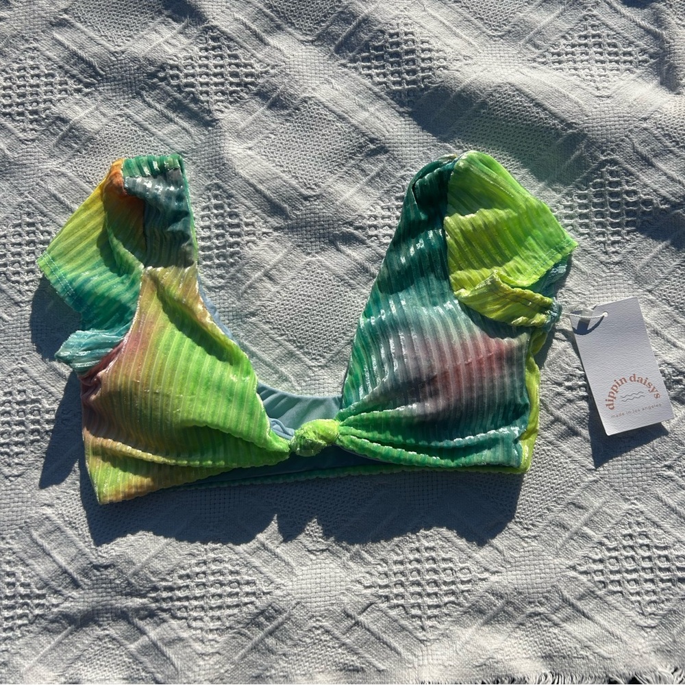 Dippin Daisy’s Bikini TOP Vision Velvet Tie-Dye Cap Sleeve size xs Extra Small